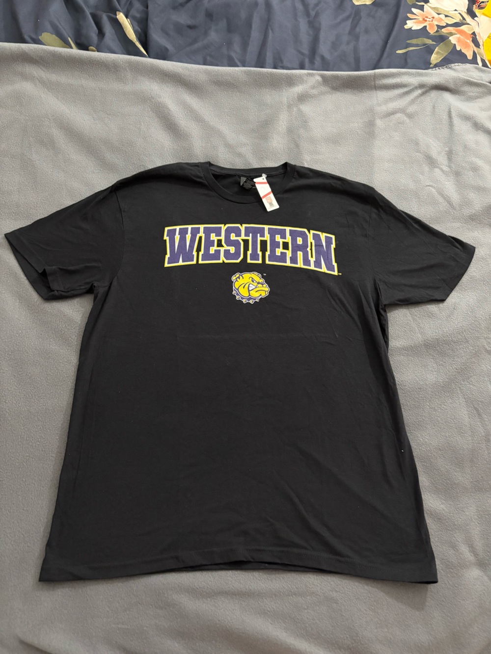 Western Illinois University Bulldogs Gildan Black Graphic T-Shirt Large NWT
